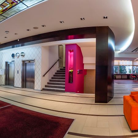 In Hotel Beograd Ngoại thất bức ảnh