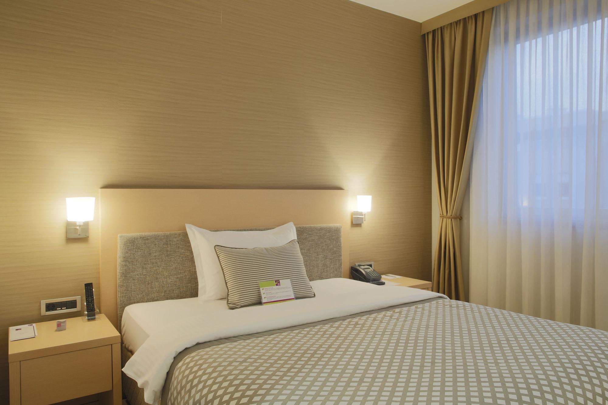 In Hotel Beograd Ngoại thất bức ảnh