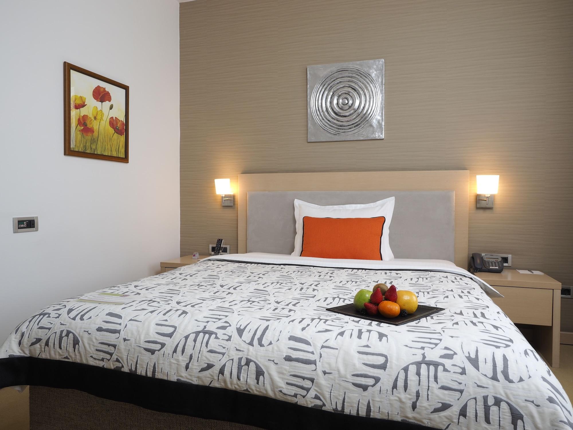 In Hotel Beograd Ngoại thất bức ảnh